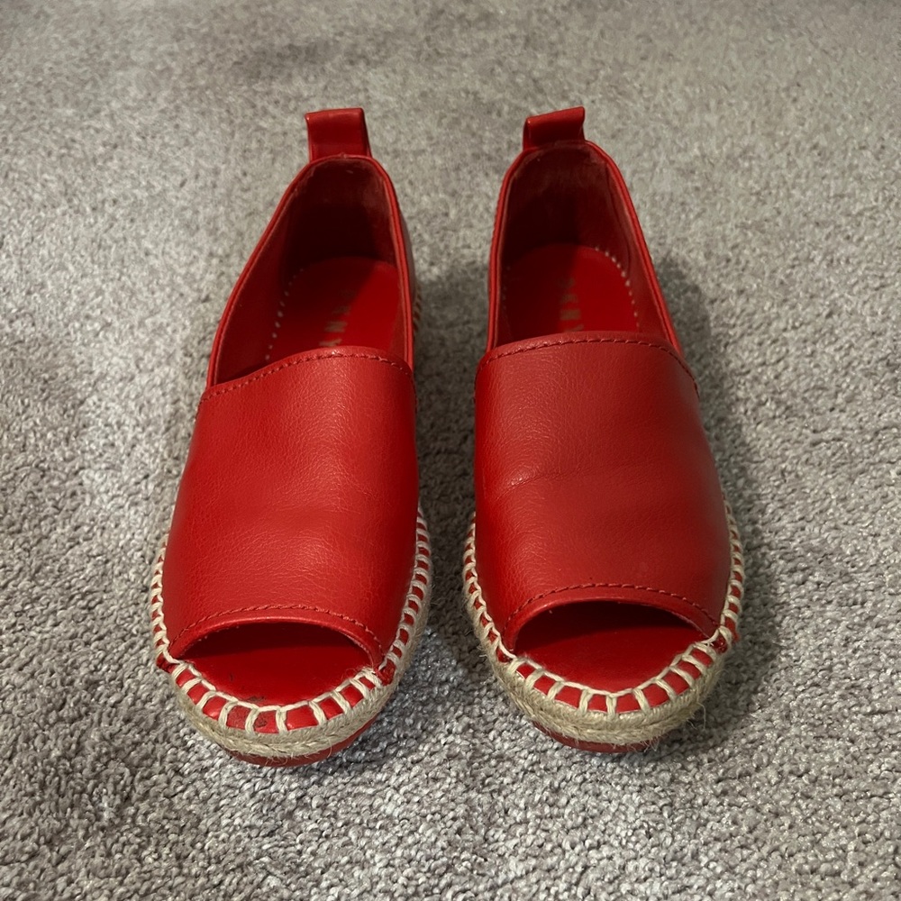 DKNY Red Leather Peep/Open Toe Espadrille Shoe Size 7
